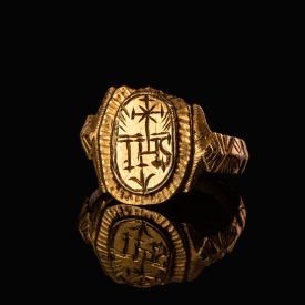 Late Renaissance gilded silver seal ring with Jesuit IHS Christogram