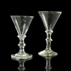 England, pair of small Georgian antique wine glasses