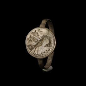 Medieval silver seal ring with engraved Pelican
