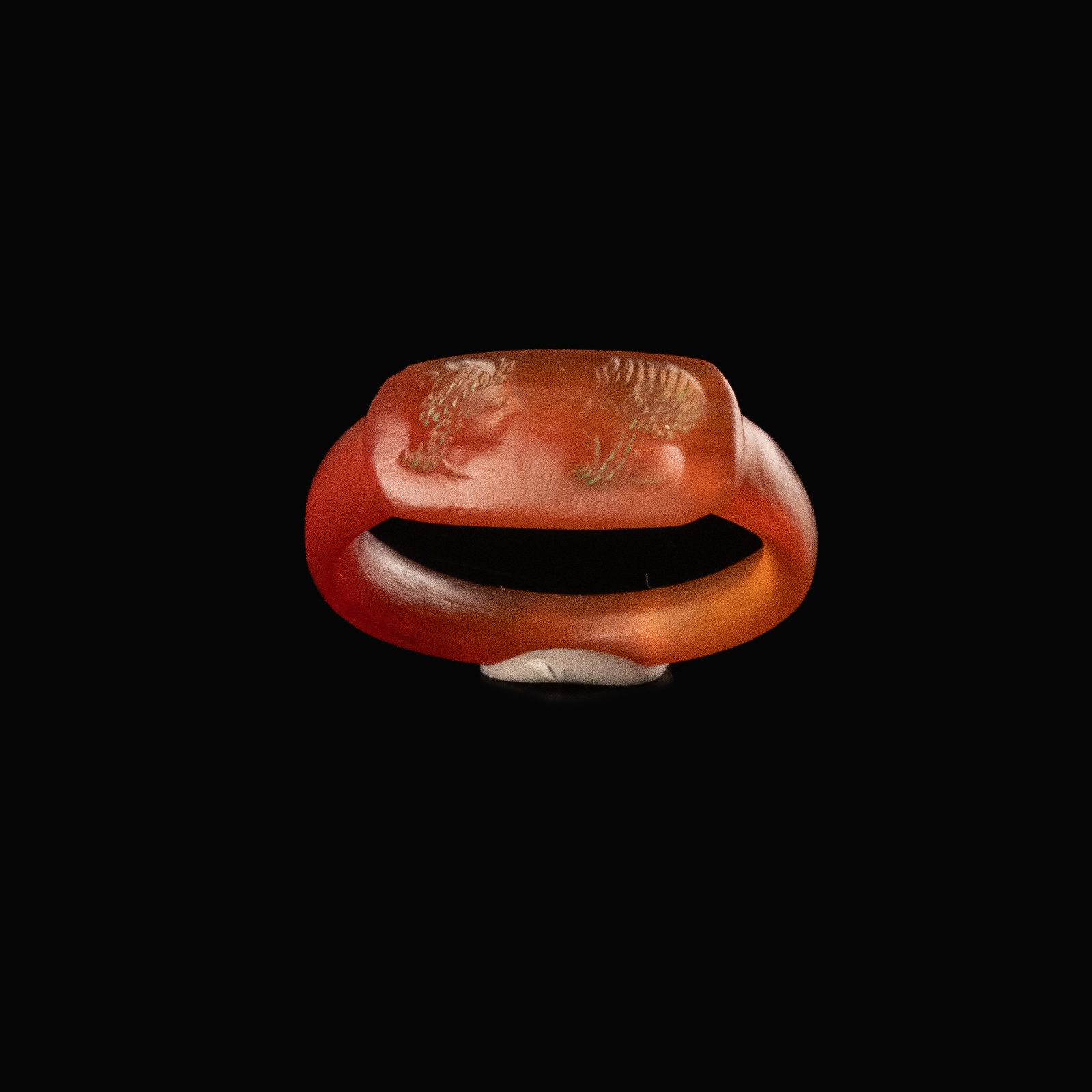 Ancient Egyptian Carnelian Seal Ring with Opposed Profile Busts