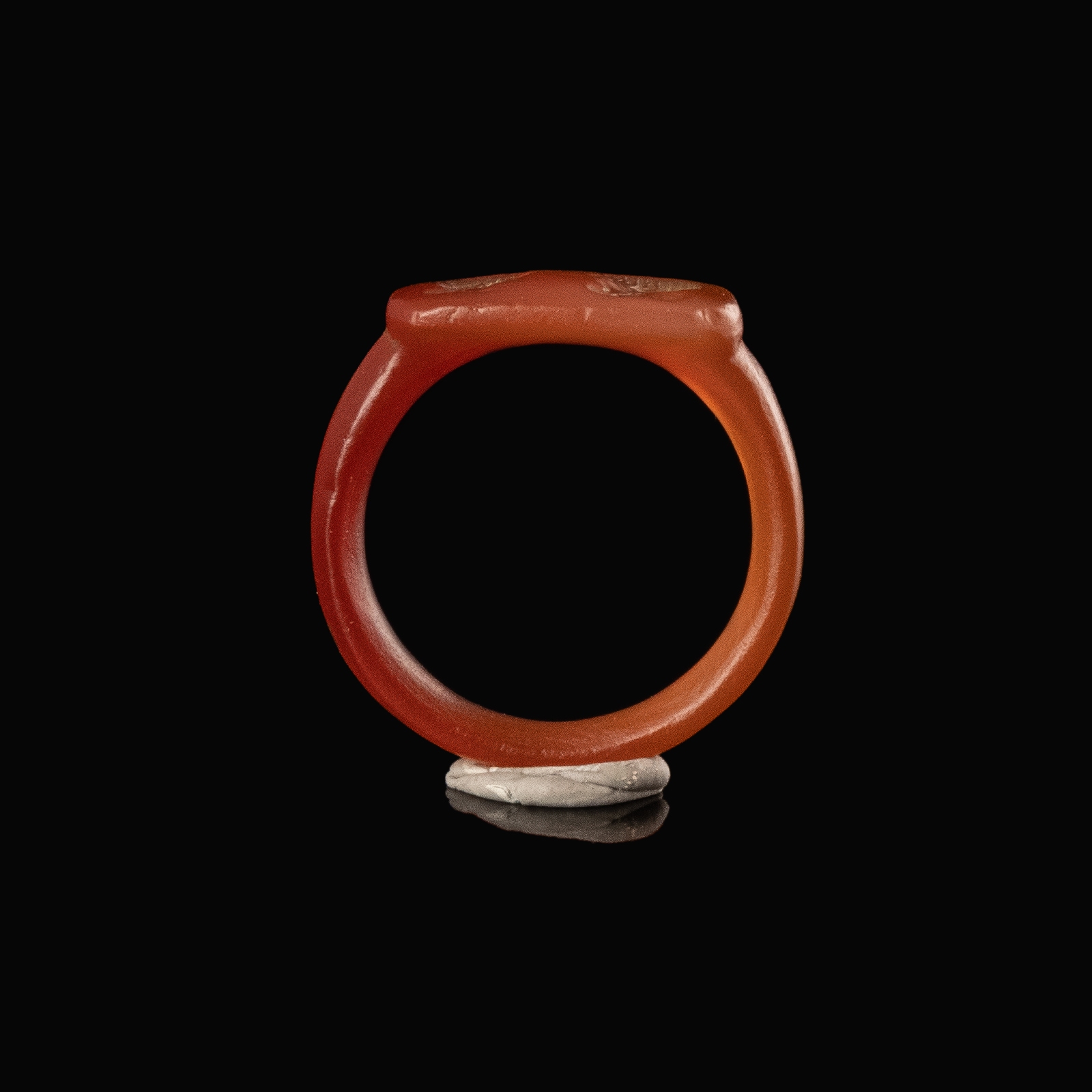 Ancient Egyptian Carnelian Seal Ring with Opposed Profile Busts
