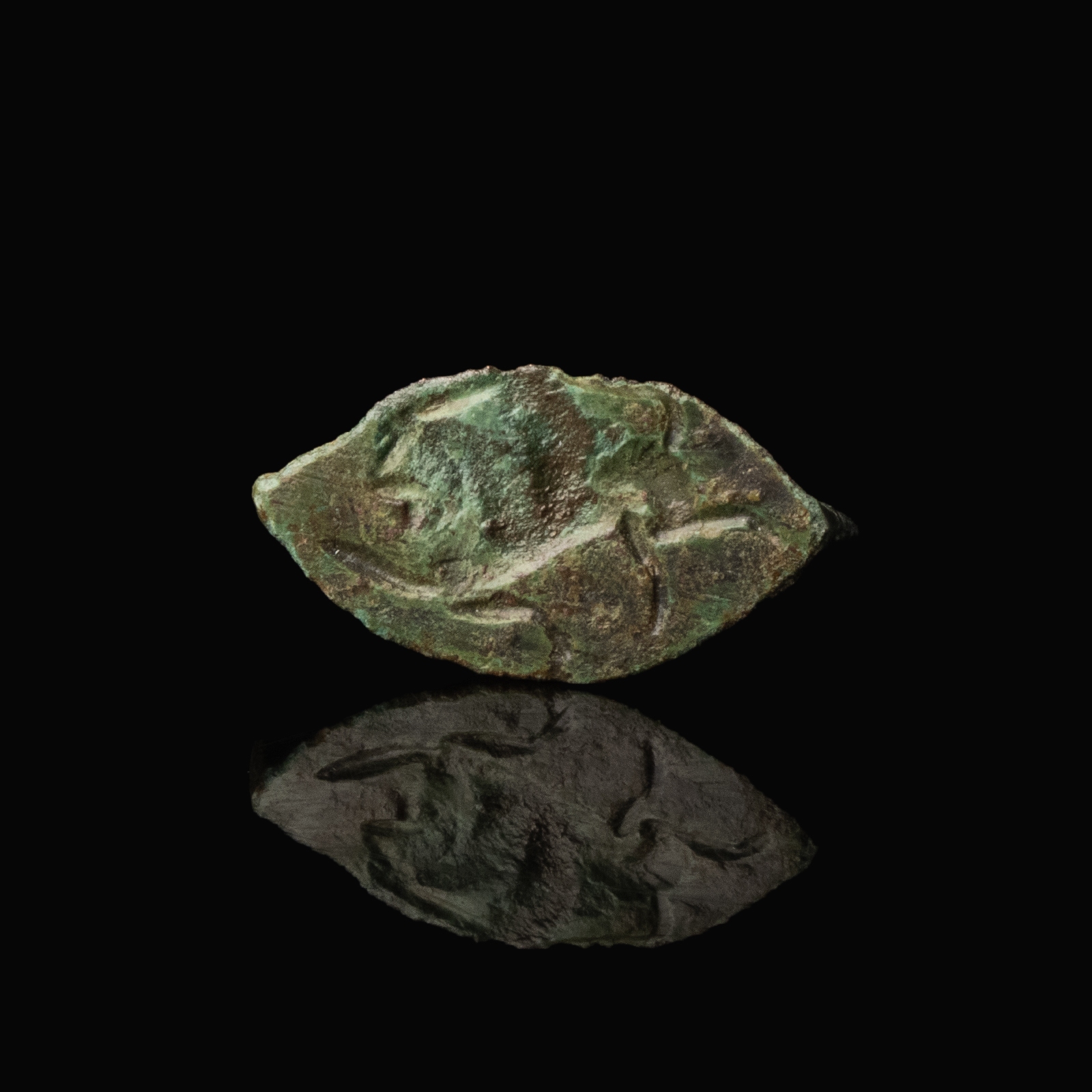 Ancient Greek bronze ring with Lion
