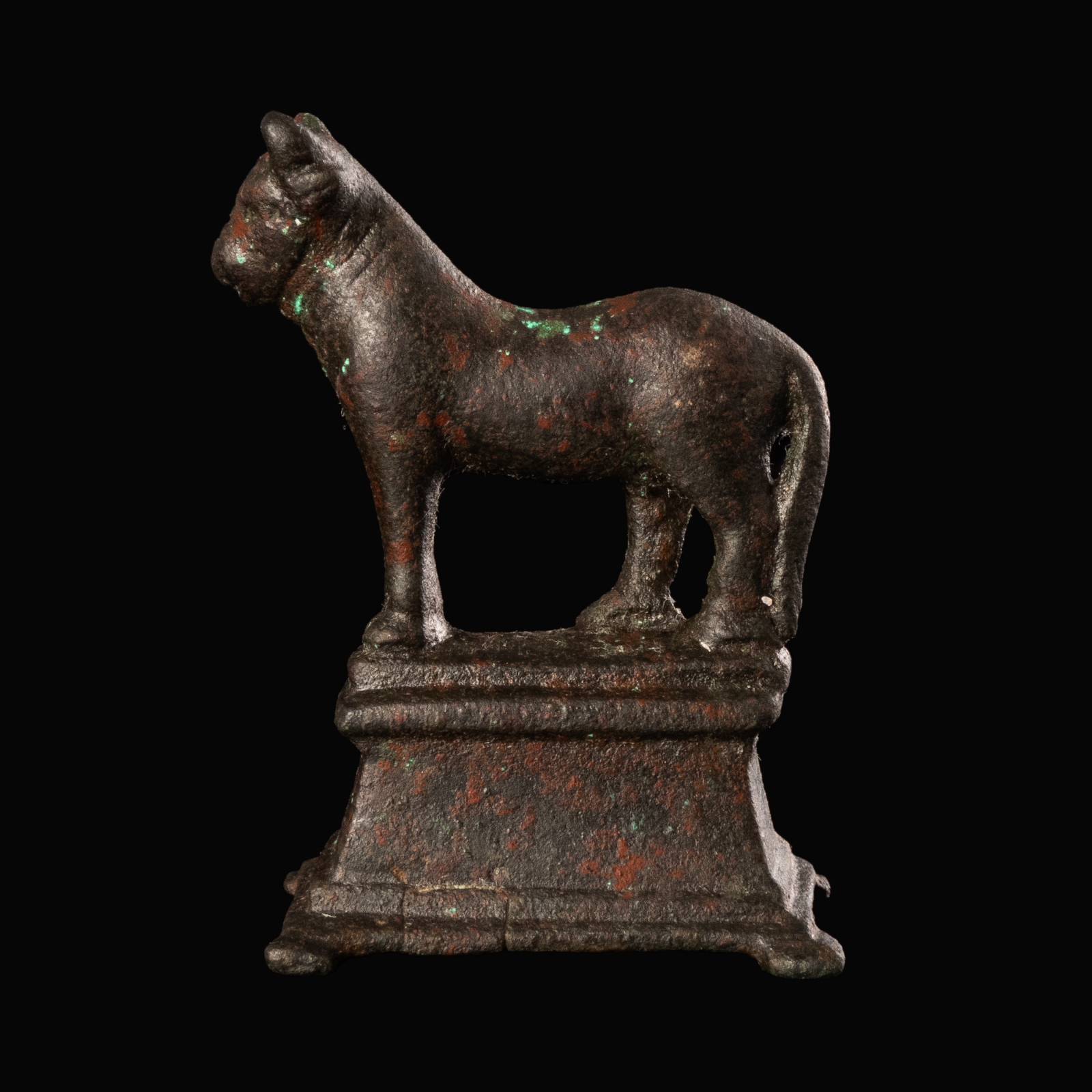 Ancient Roman bronze Bull figurine