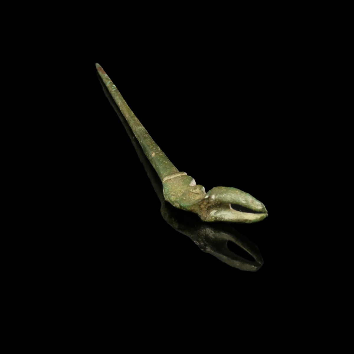Ancient Roman bronze dress pin with hoof terminal