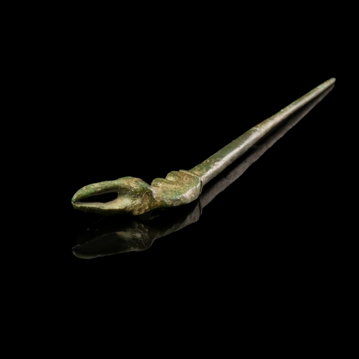 Ancient Roman bronze dress pin with hoof terminal