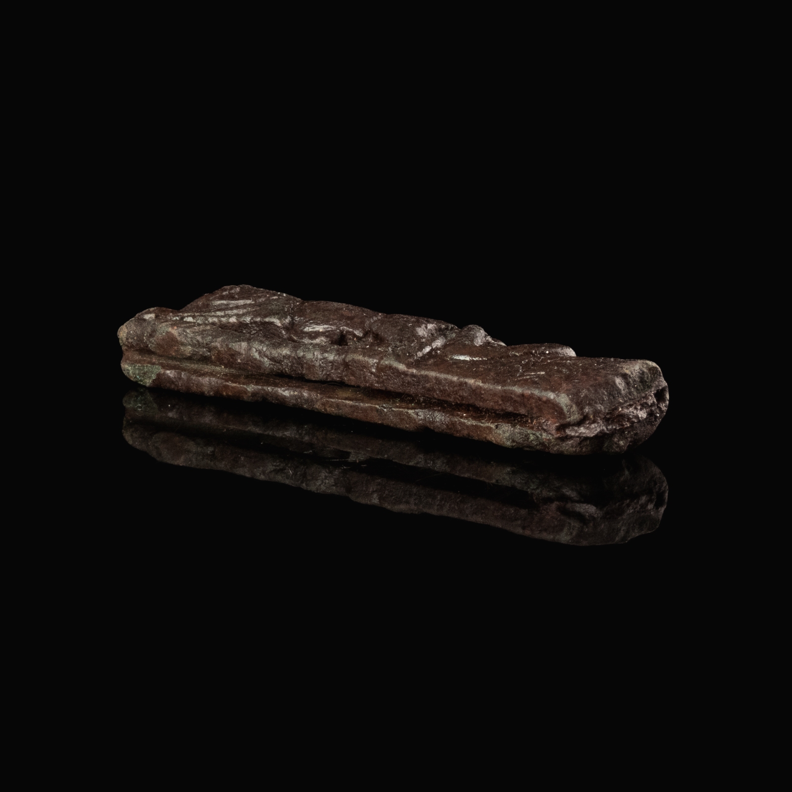 Ancient Roman bronze folding knife handle with Lion