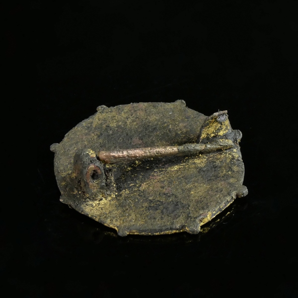 Ancient Roman bronze gilded disc brooch