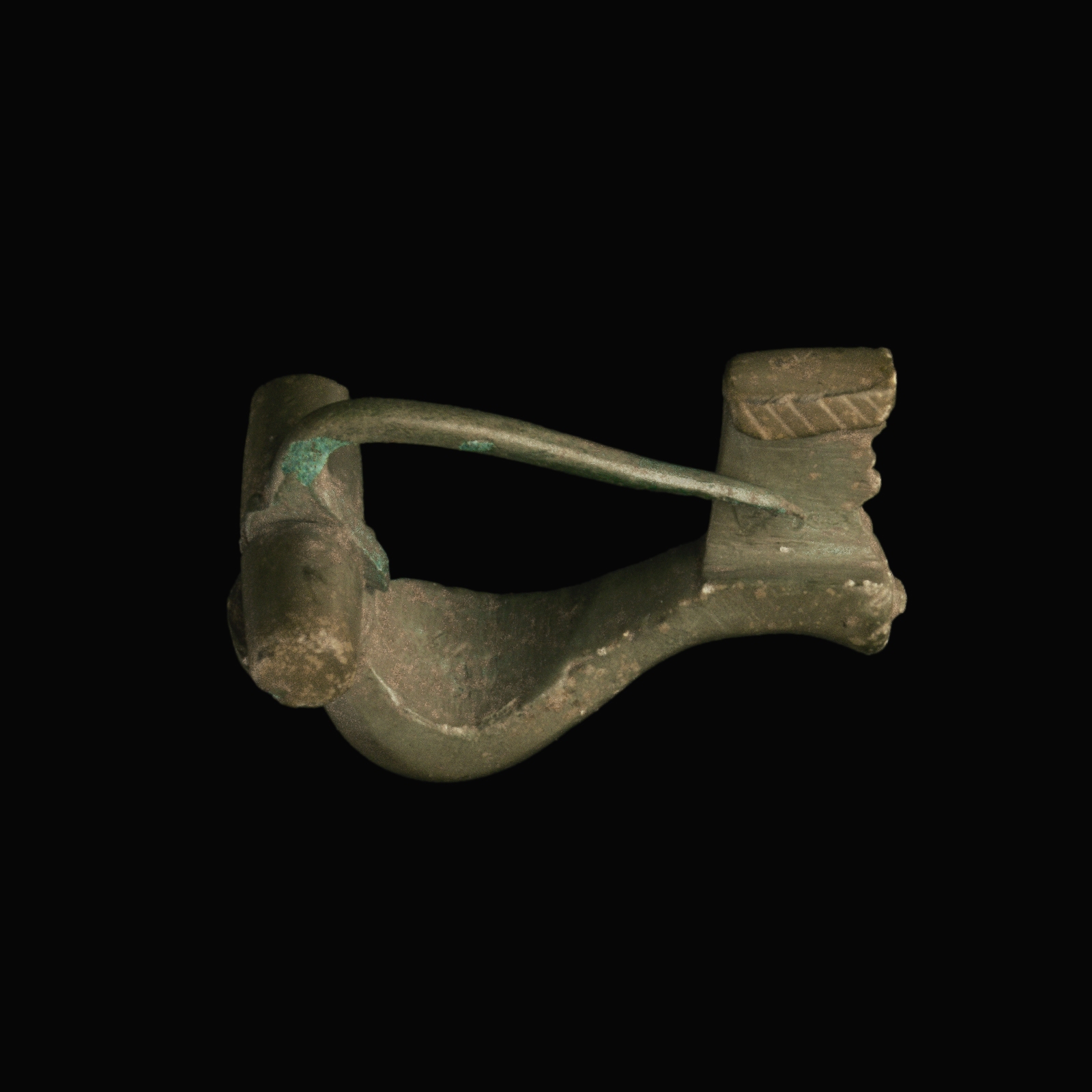 Ancient Roman bronze knee-type fibula