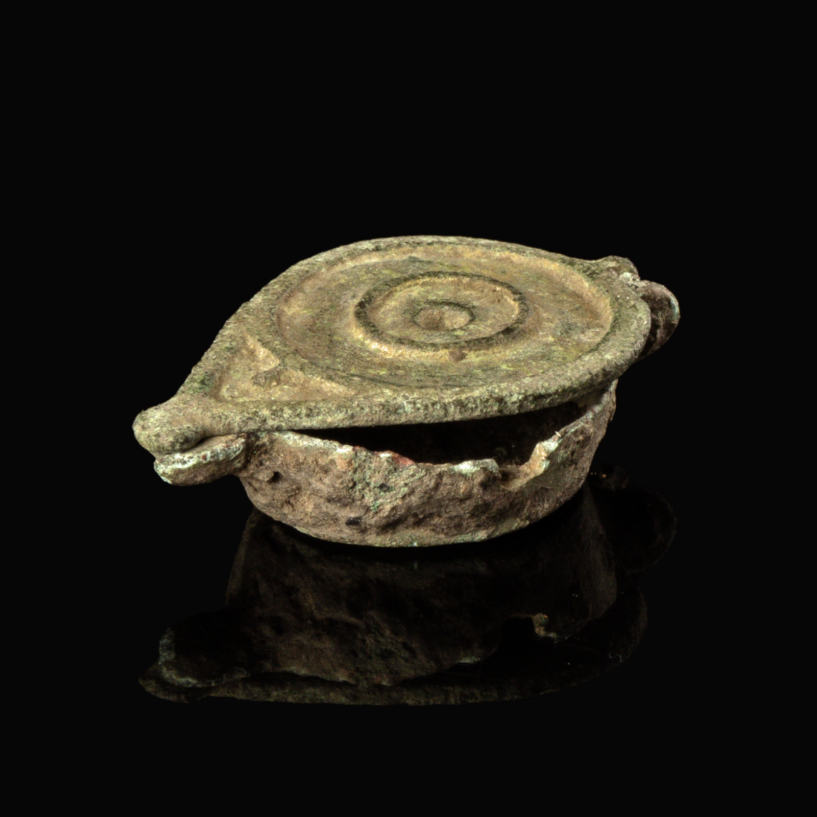 Ancient Roman bronze seal box