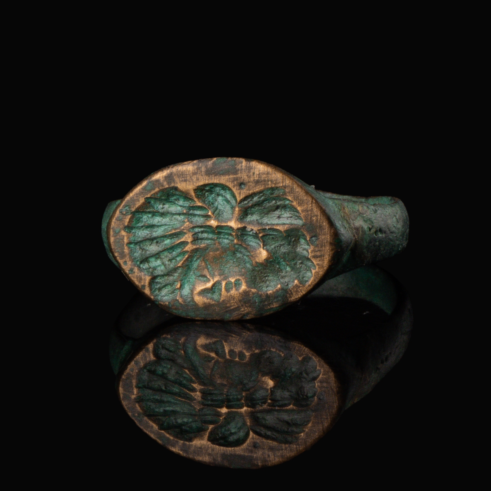 Ancient Roman bronze seal ring with bust of Zeus-Ammon