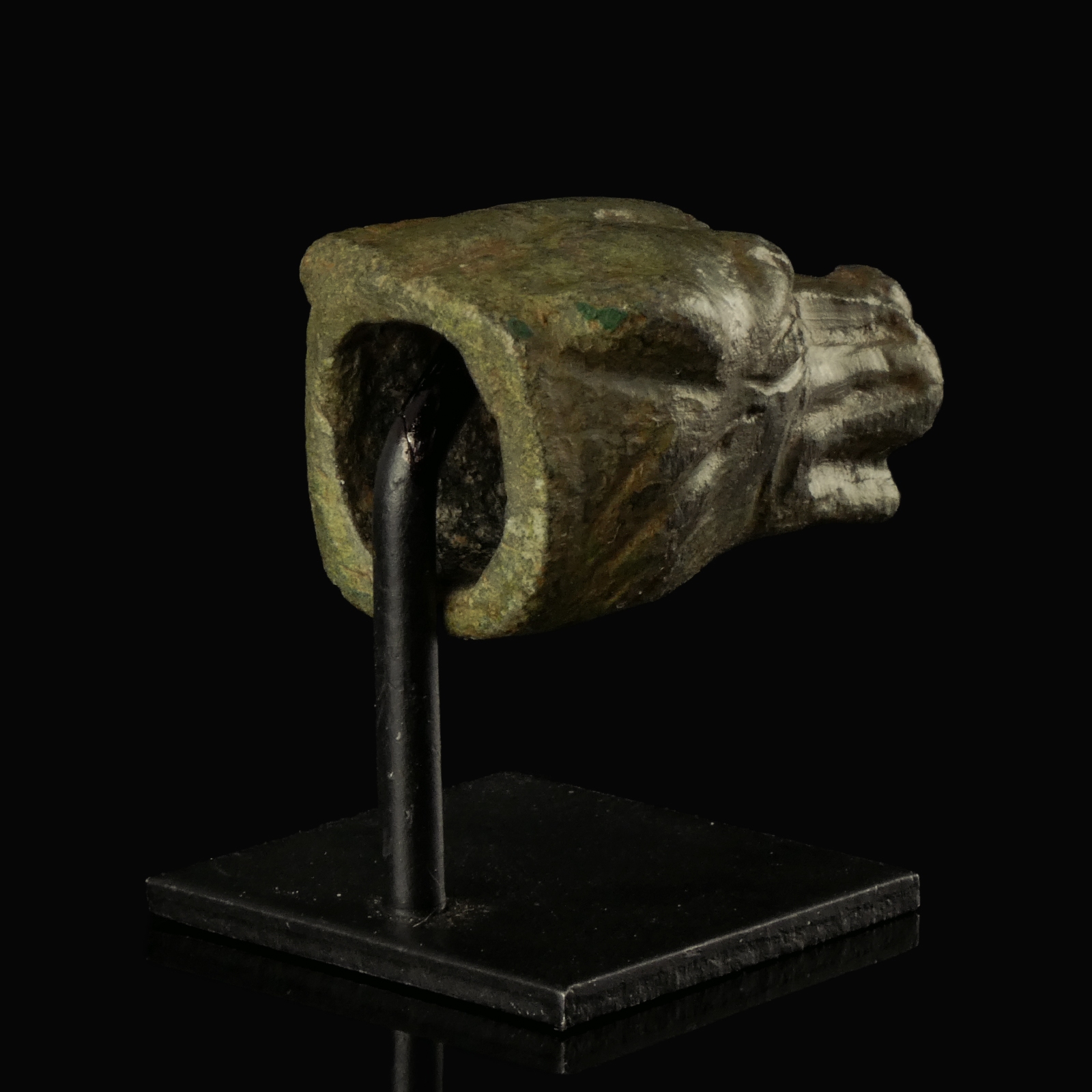 Ancient Roman bronze Wolf-head terminal