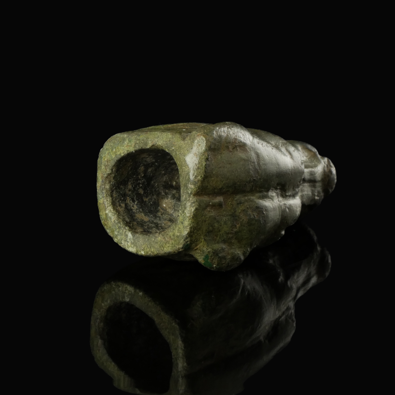 Ancient Roman bronze Wolf-head terminal