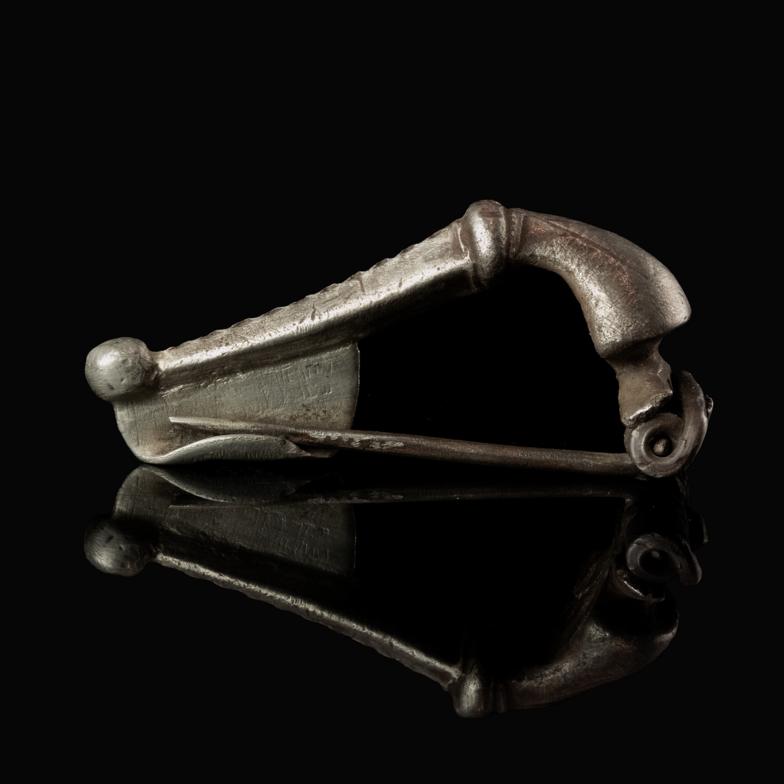 Ancient Roman silver decorated bow fibula
