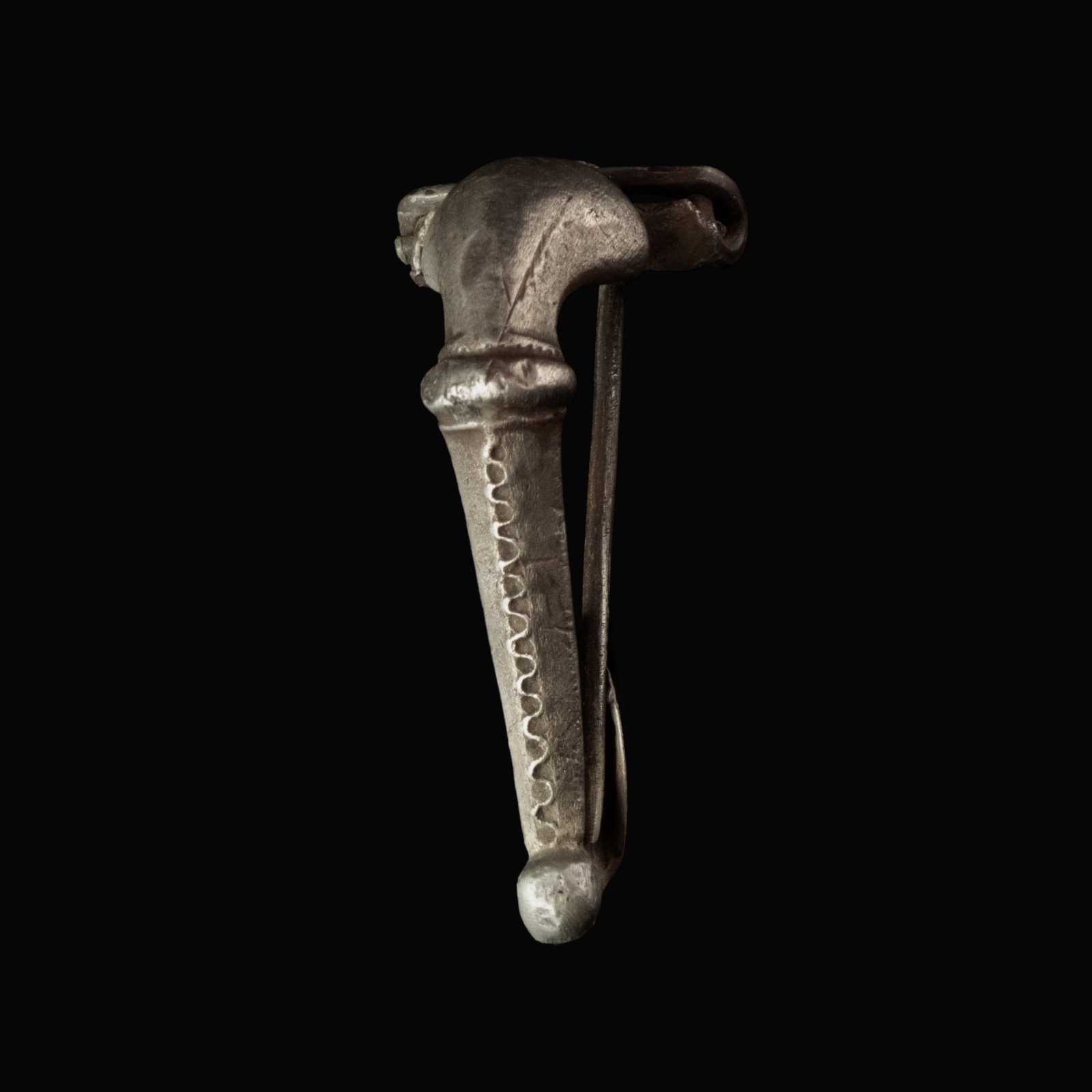 Ancient Roman silver decorated bow fibula