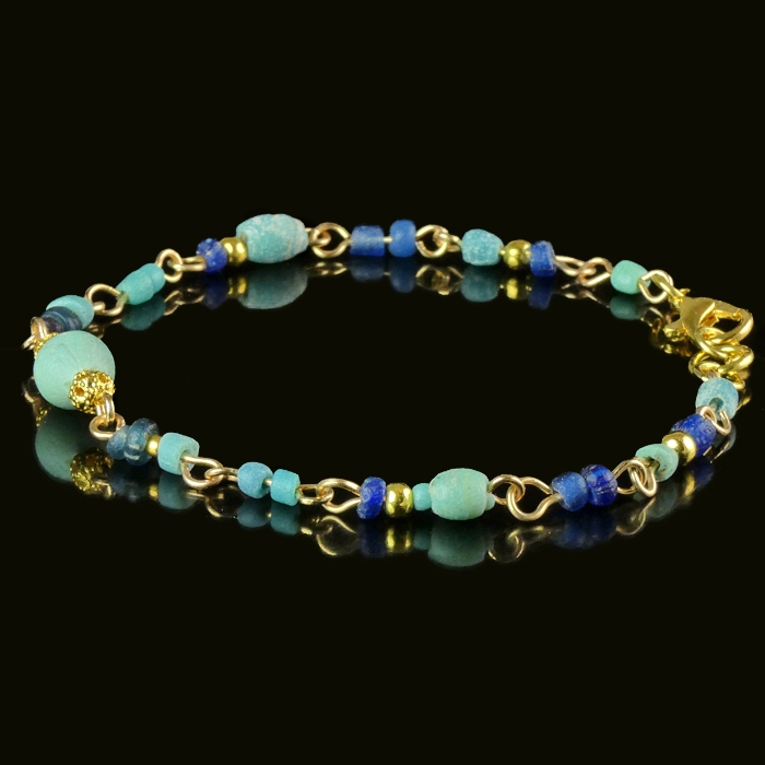 Bracelet with Roman turquoise and blue glass beads