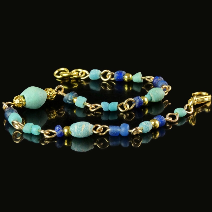 Bracelet with Roman turquoise and blue glass beads