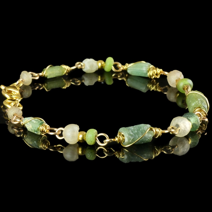 Bracelet with Roman Wire-wrapped Green Glass Beads - Linked Design