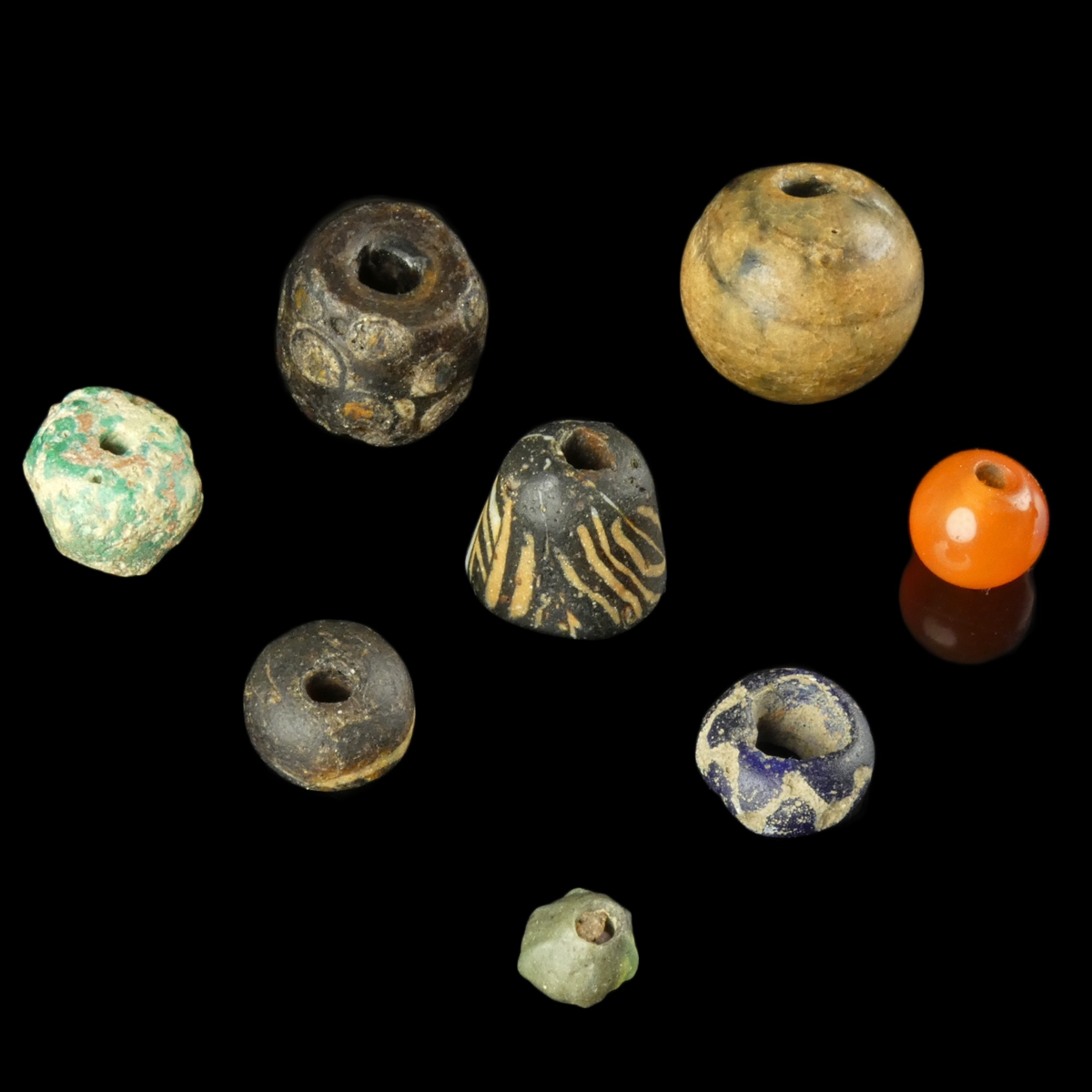 Collection of 8 rare ancient and Roman berads