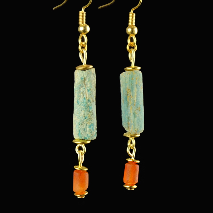 Earrings with Egyptian faience and carnelian beads