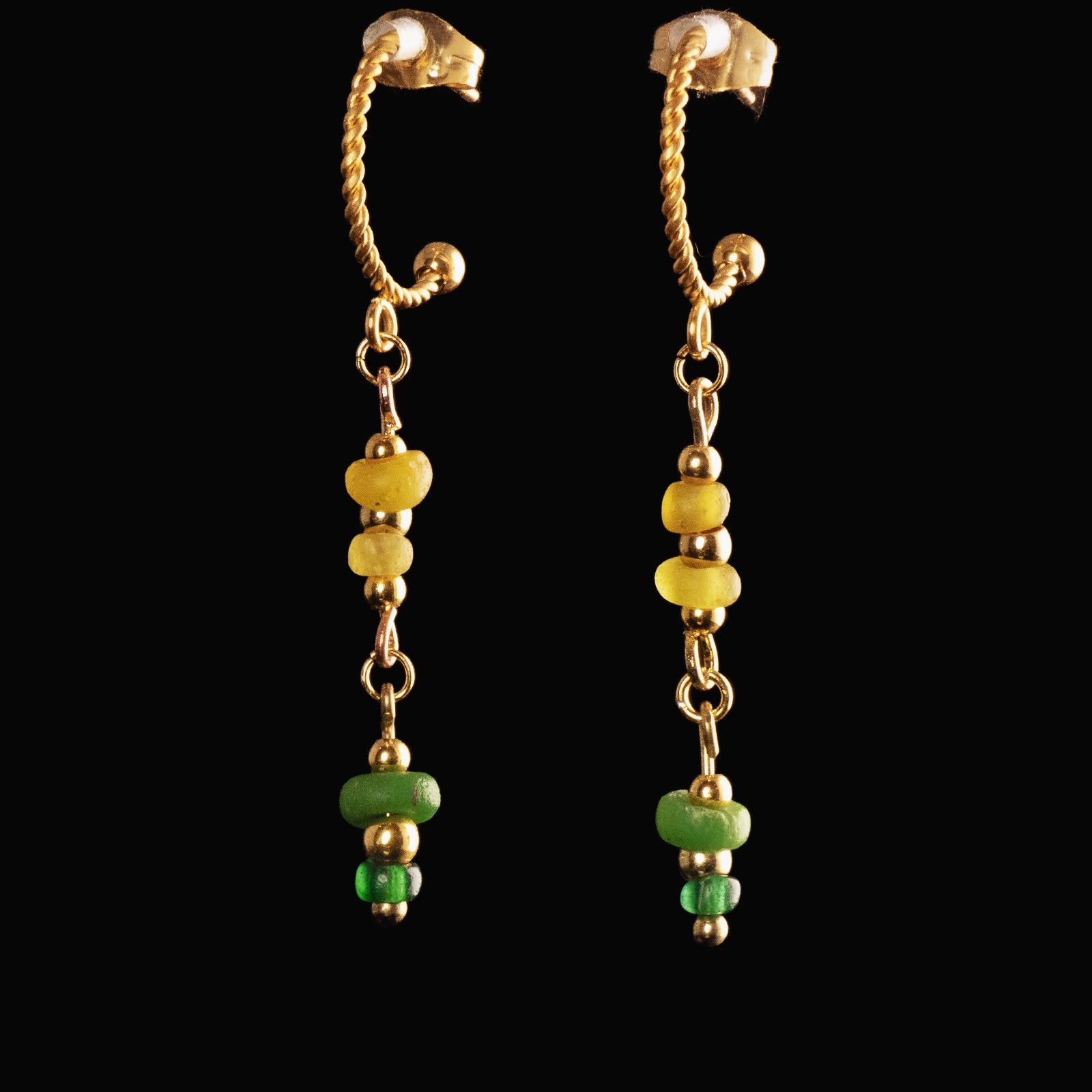 Earrings with Roman green and yellow glass beads