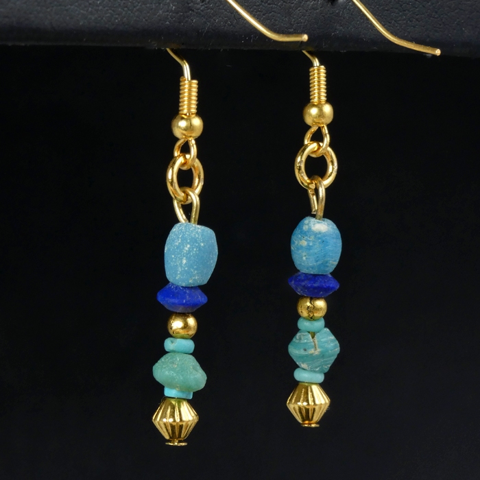 Earrings with Roman turquoise glass and lapis lazuli beads