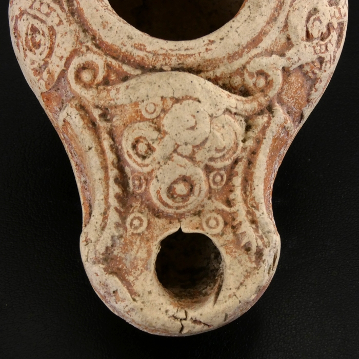 Holy Land, ancient Roman Beit-Nattif decorated oil lamp