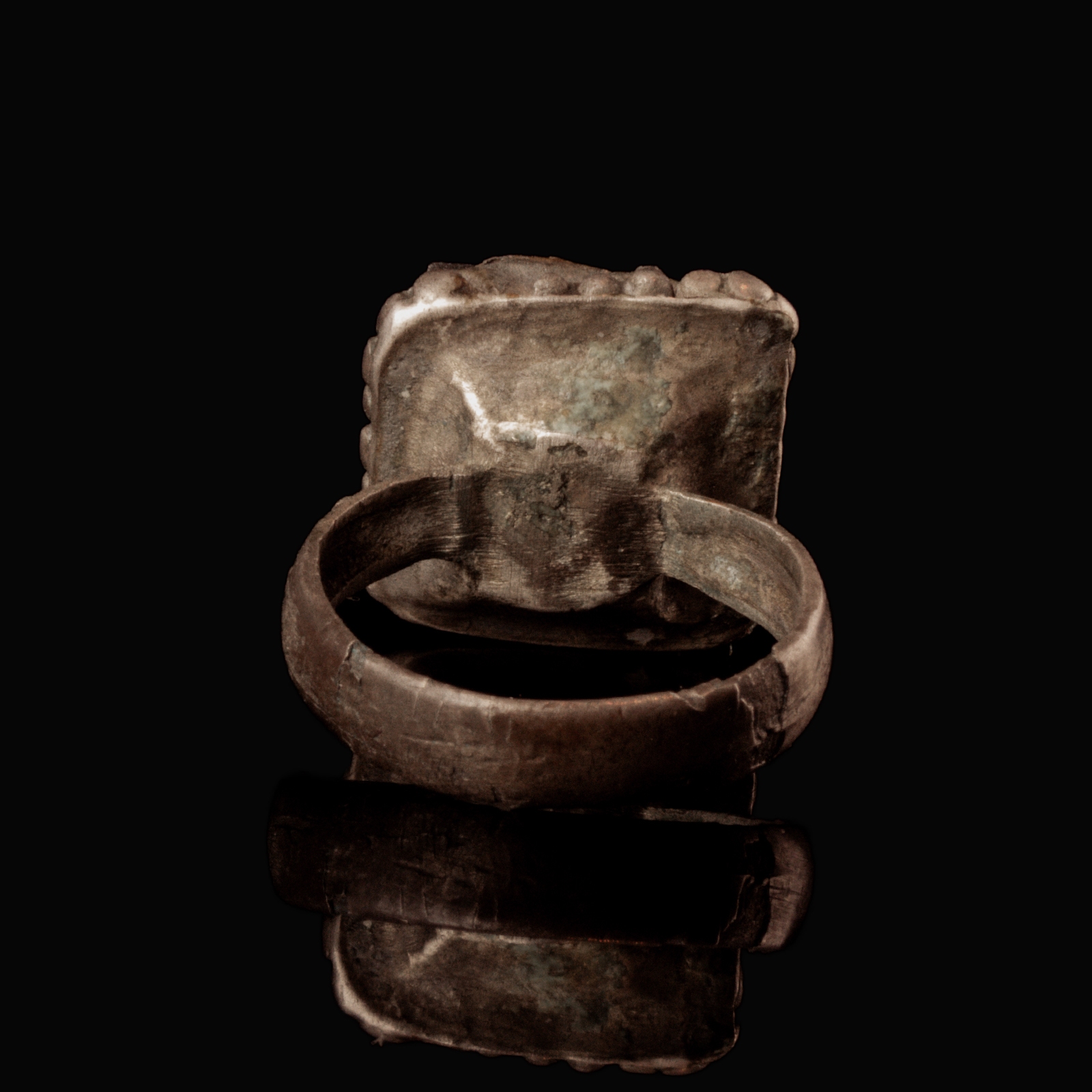 Late Roman - early Byzantine silver ring with glass inlay