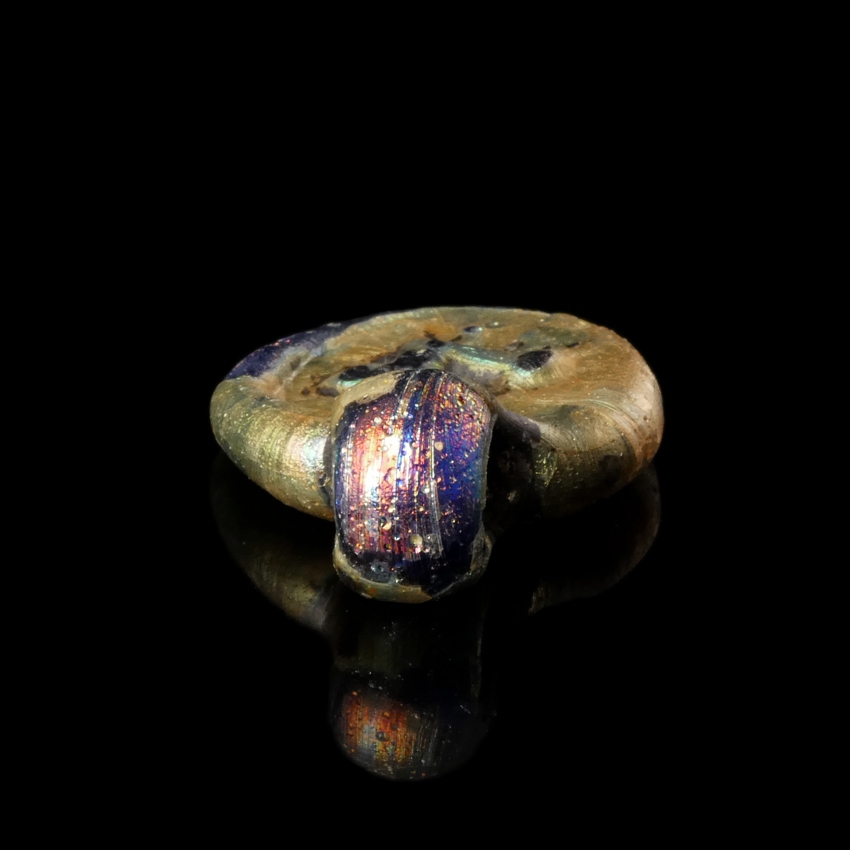 Late Roman Glass Amulet Pendant with Lion, Moon and Sun / Star