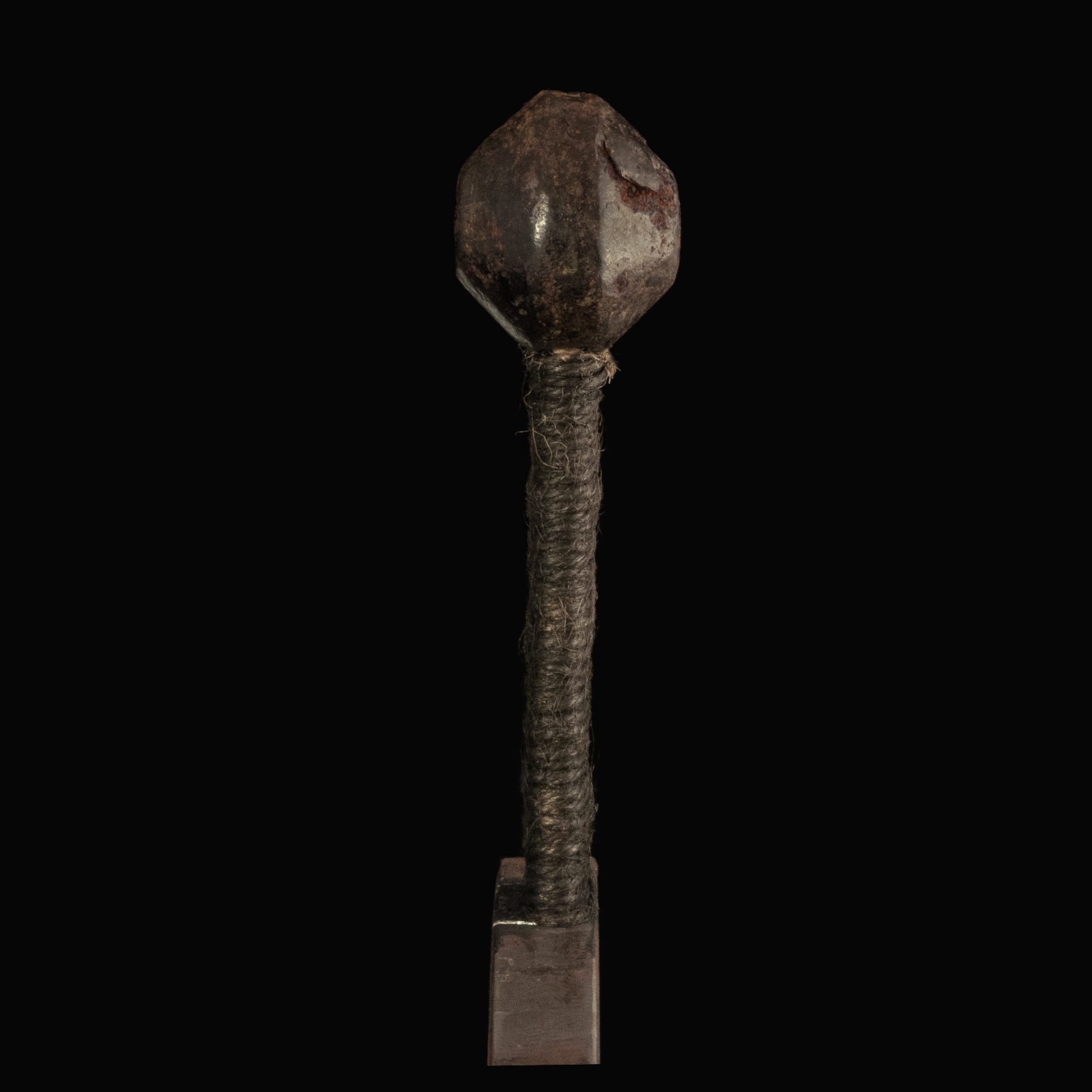 Medieval iron sword pommel, Oakeshott Type S