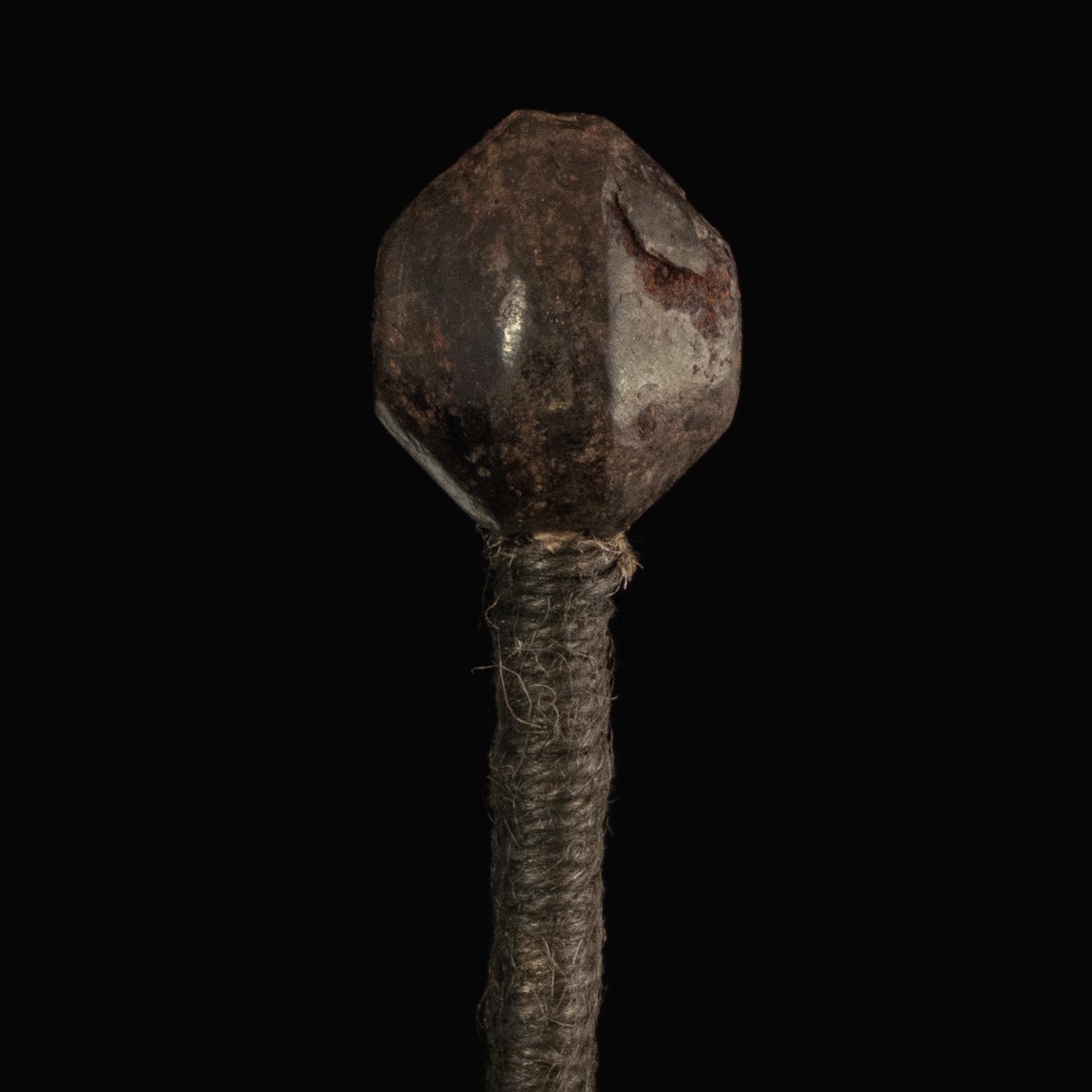 Medieval iron sword pommel, Oakeshott Type S