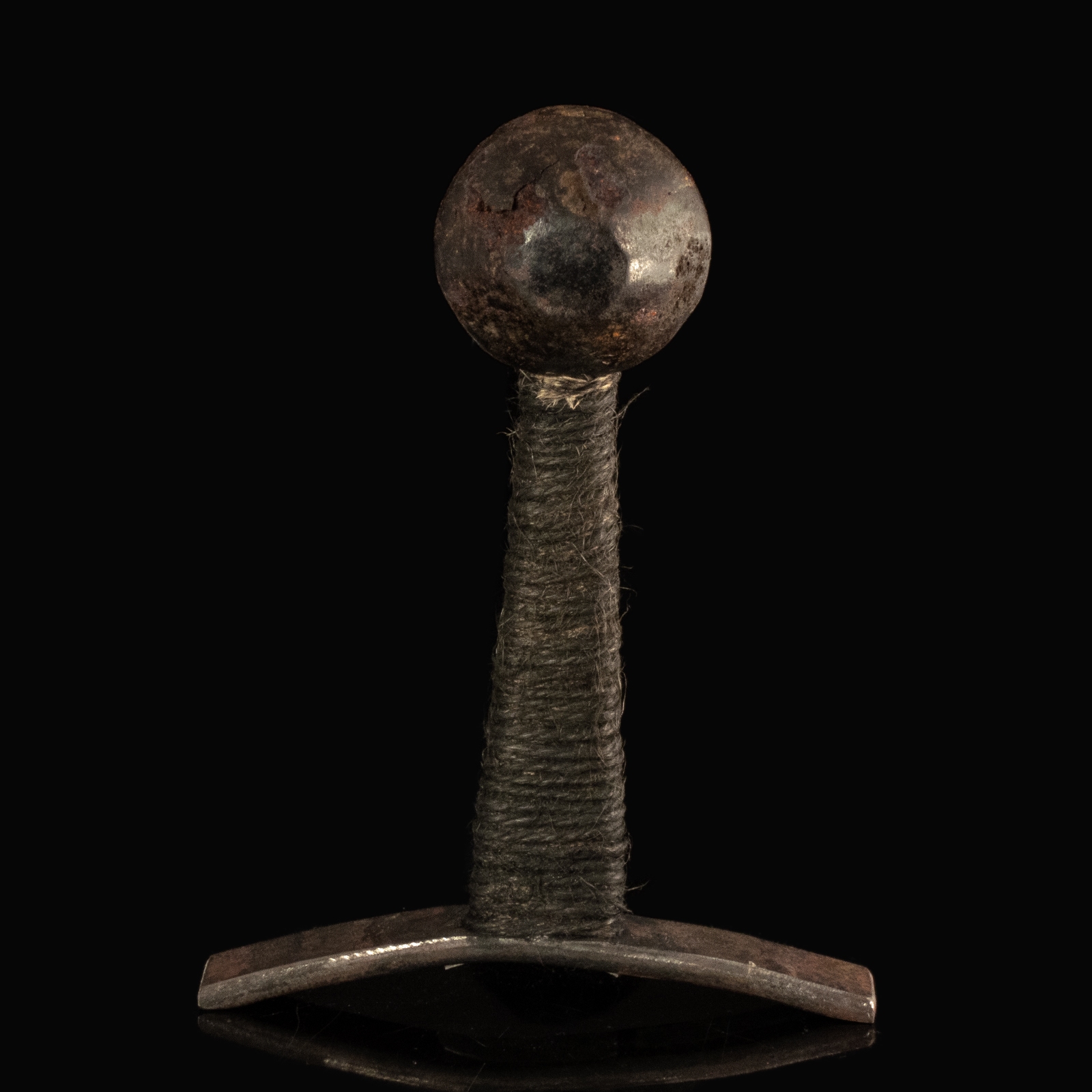 Medieval iron sword pommel, Oakeshott Type S
