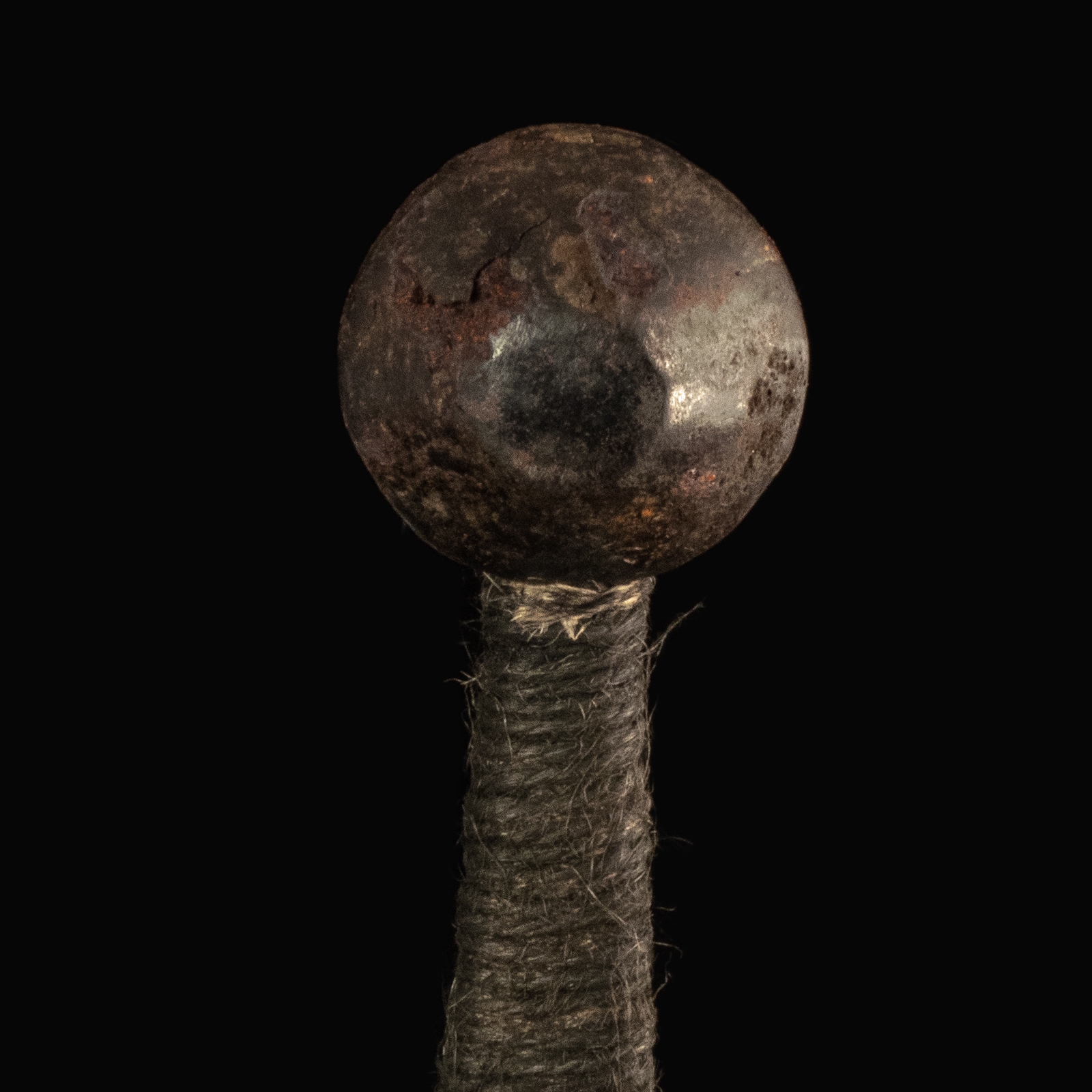 Medieval iron sword pommel, Oakeshott Type S