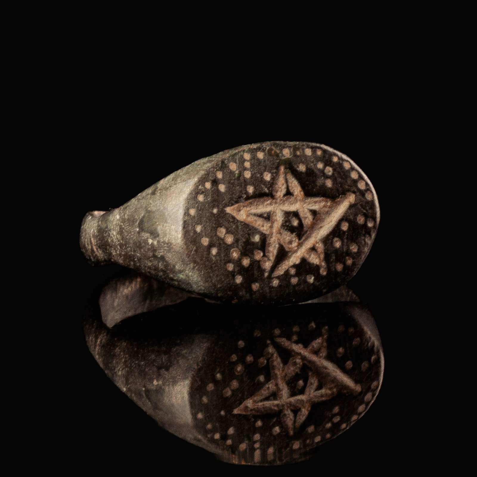 Medieval ring with Pentagram