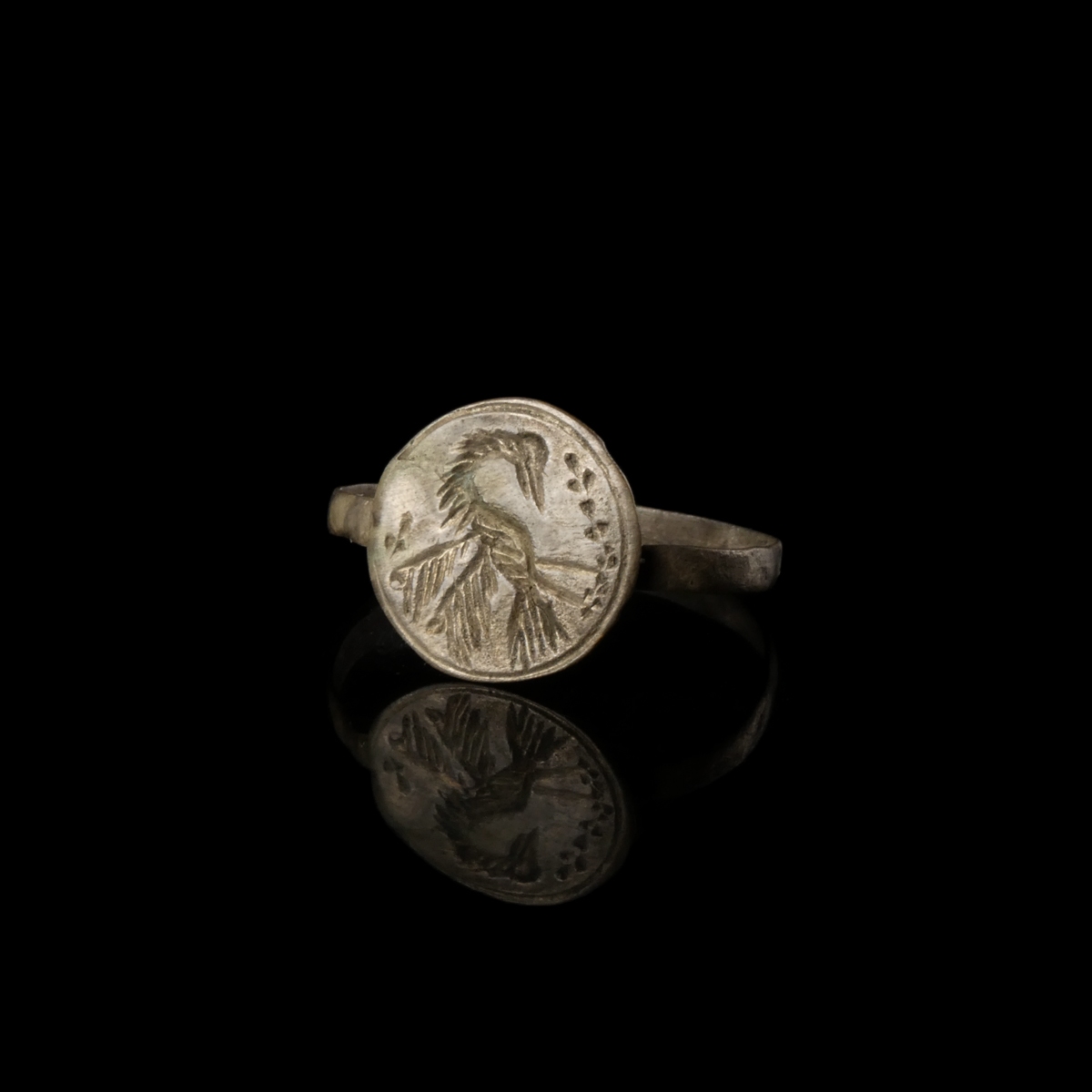 Medieval silver seal ring with engraved Pelican