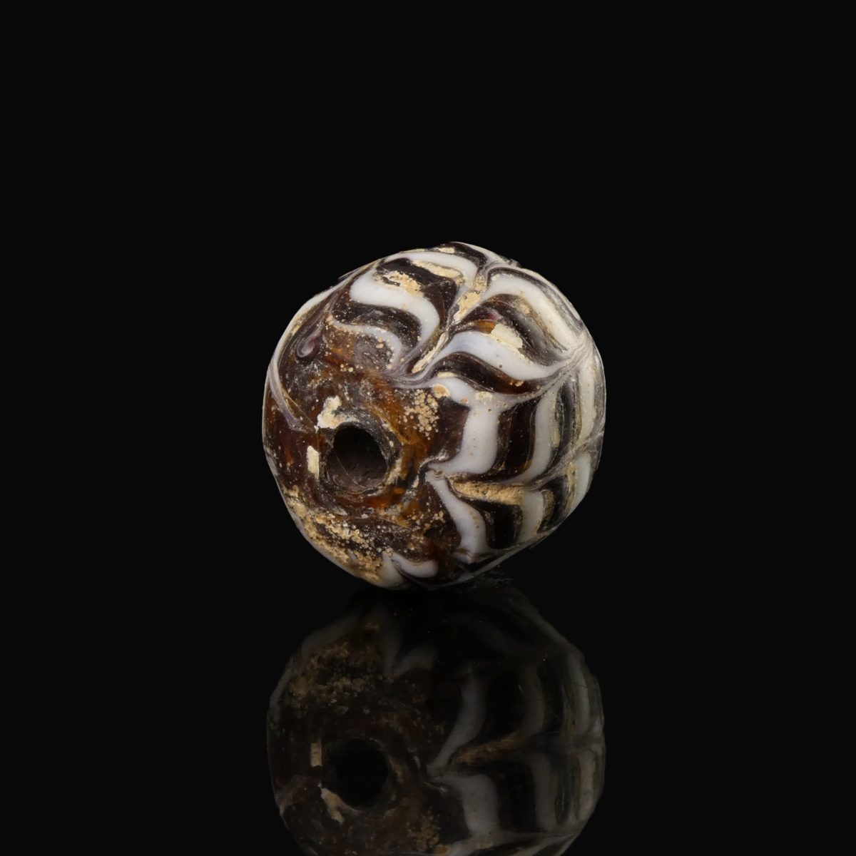 Medieval Viking trailed glass bead