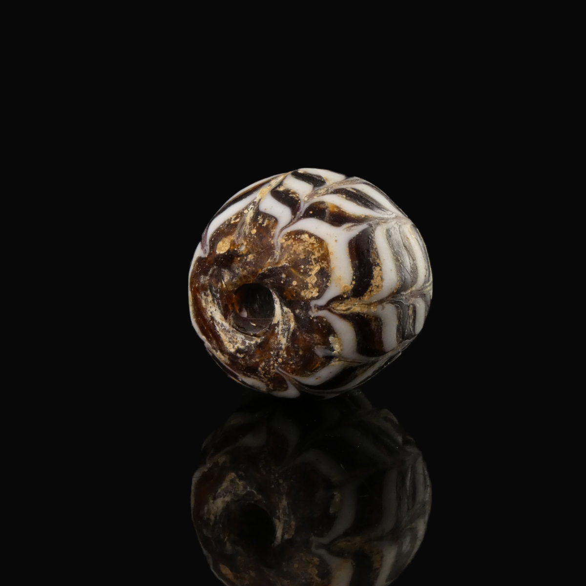 Medieval Viking trailed glass bead