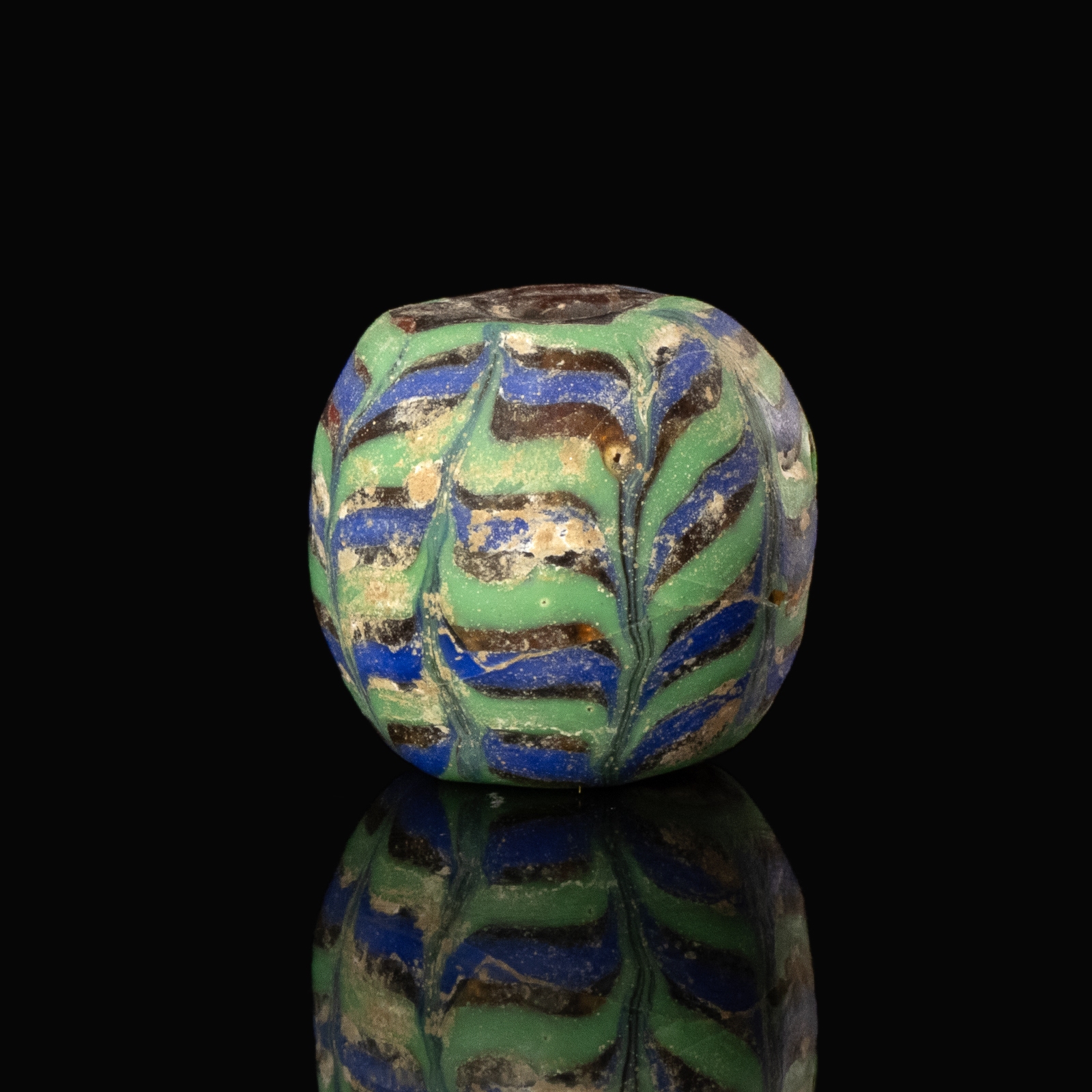 Medieval Viking trailed glass bead