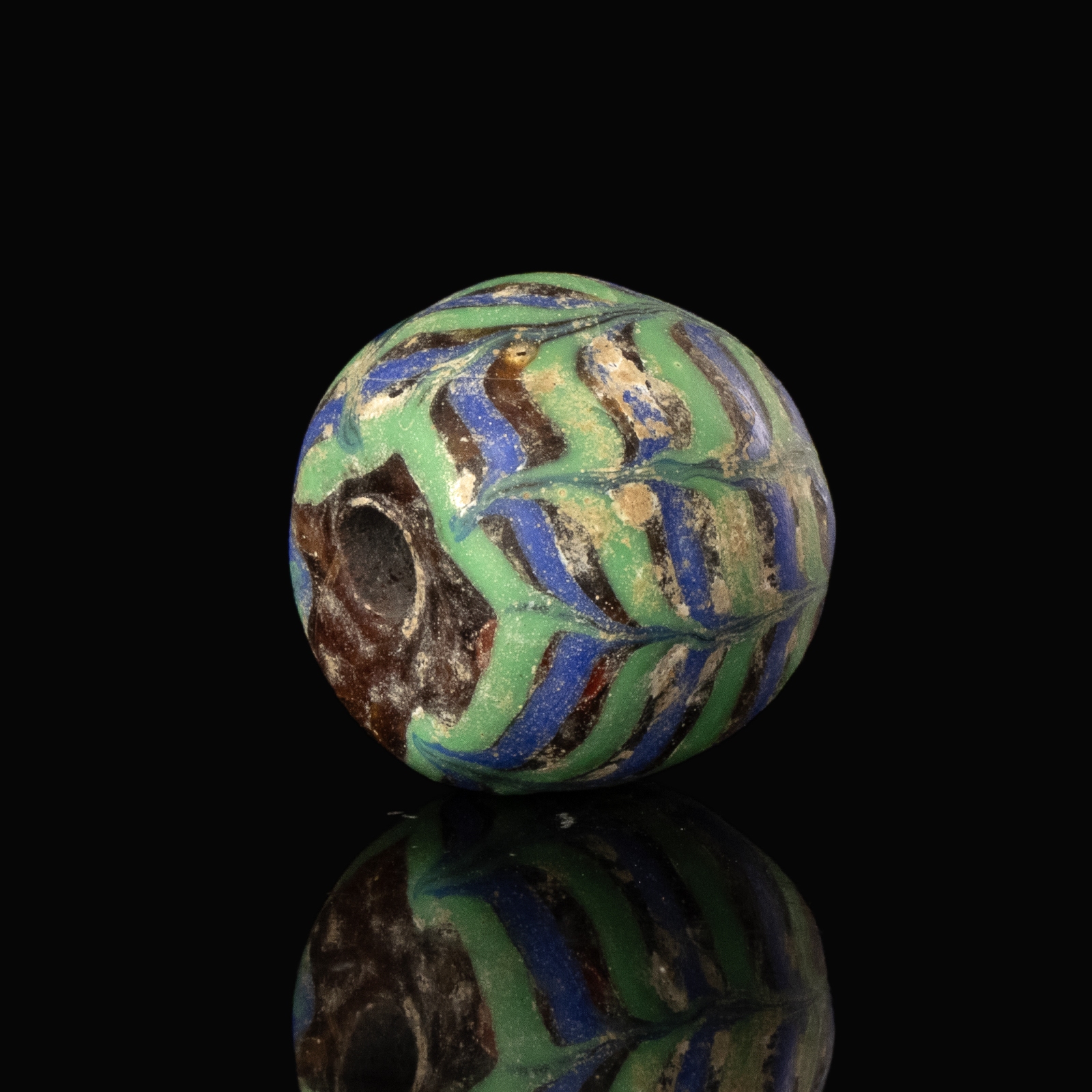 Medieval Viking trailed glass bead