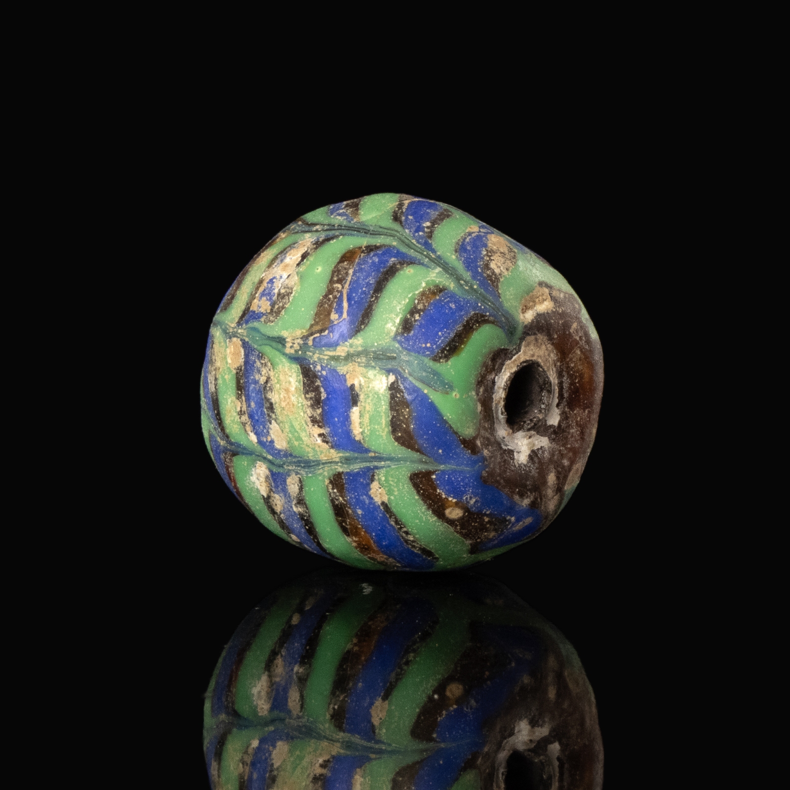 Medieval Viking trailed glass bead