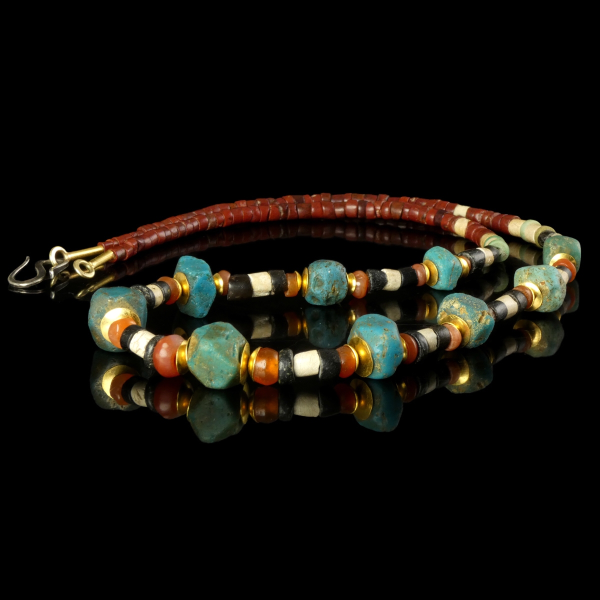 Necklace with Egyptian stone, glass and gold beads