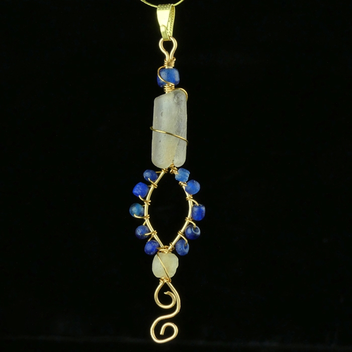 Pendant with Roman blue and semi-translucent glass beads
