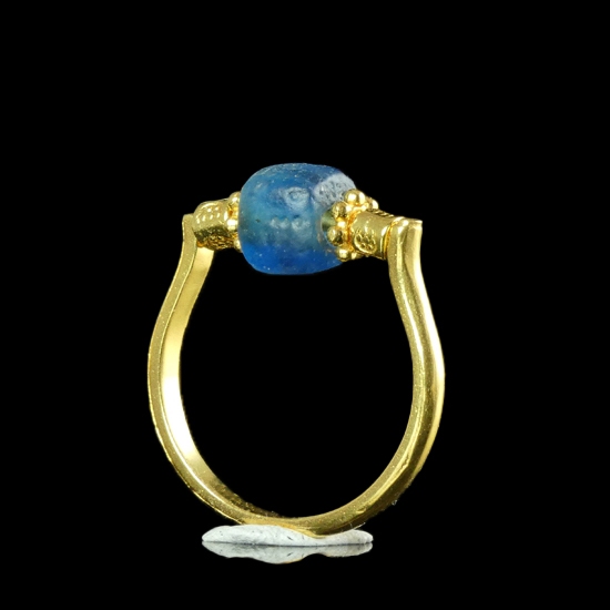 Ring with a Roman Blue Glass Bead