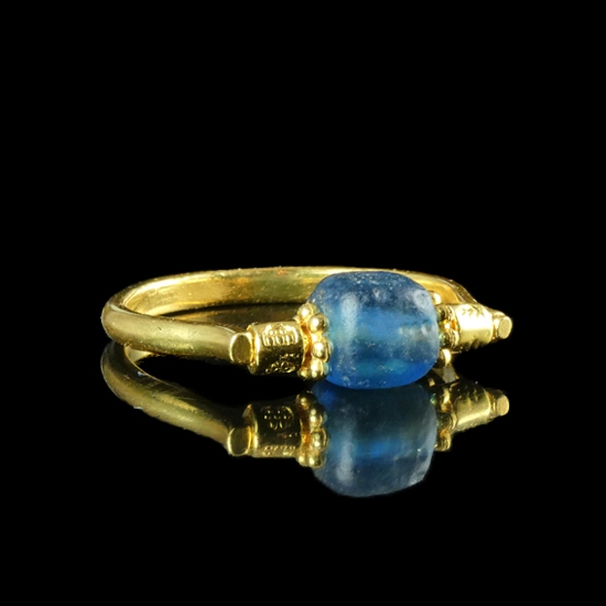 Ring with a Roman Blue Glass Bead