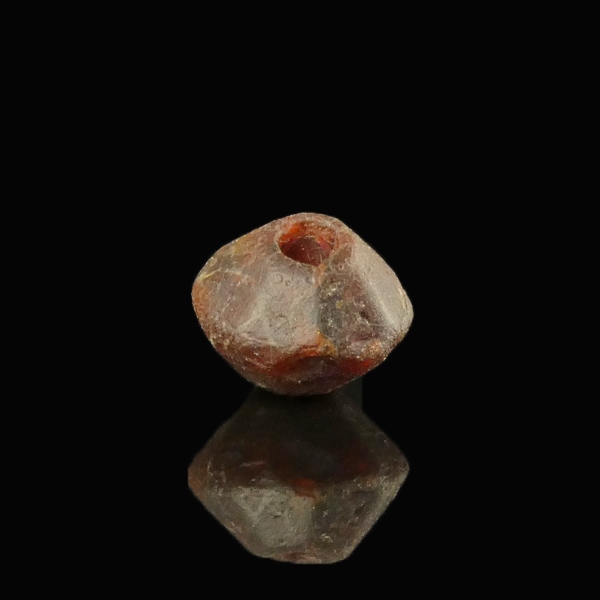 Roman amber bead, facetted