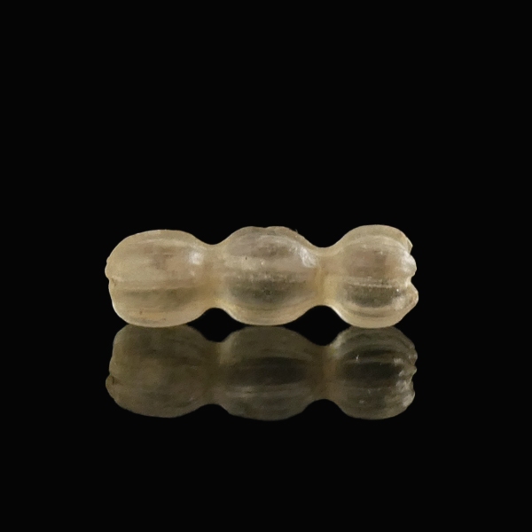 Roman triple glass bead