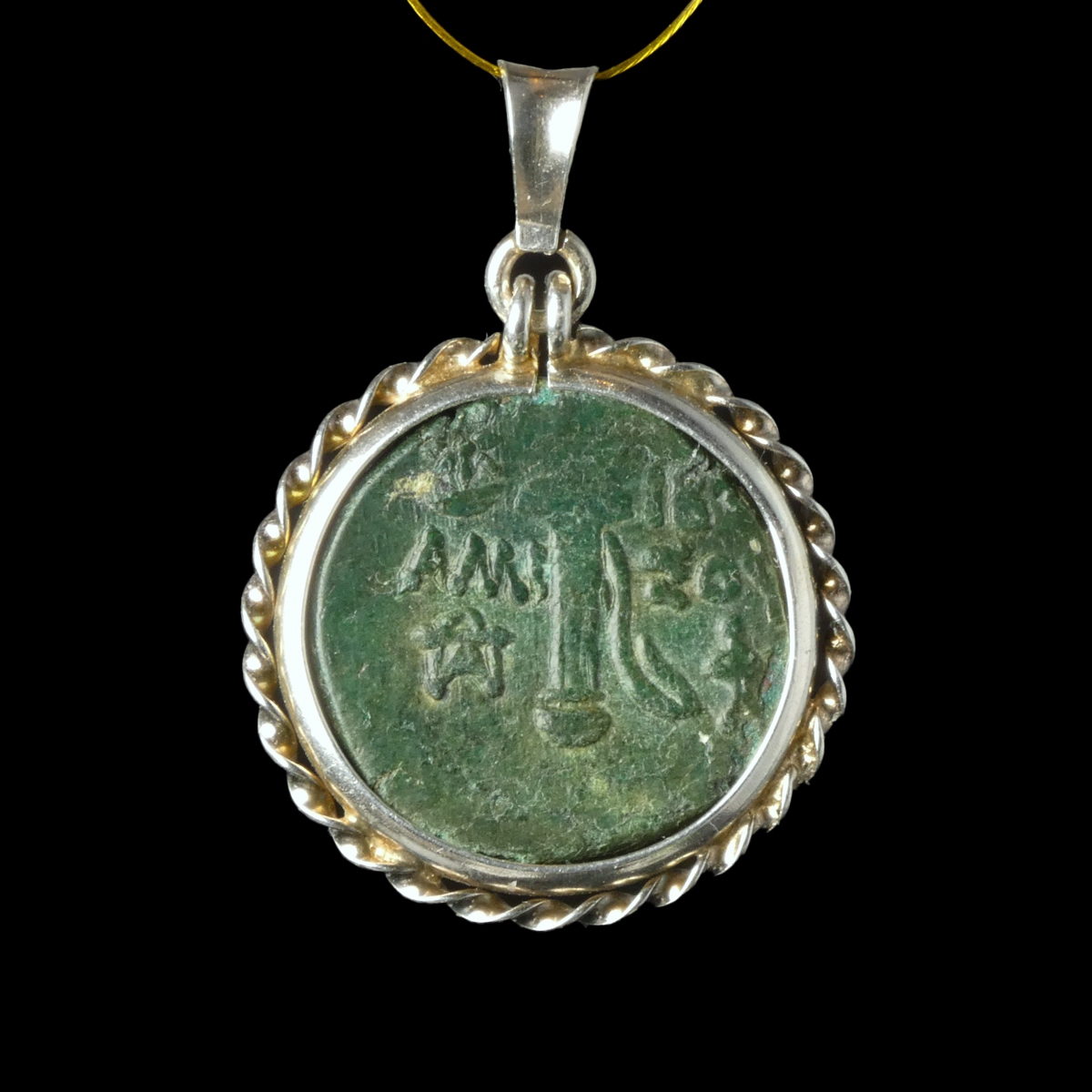 Silver pendant with ancient Amisos coin, Mithradates VI