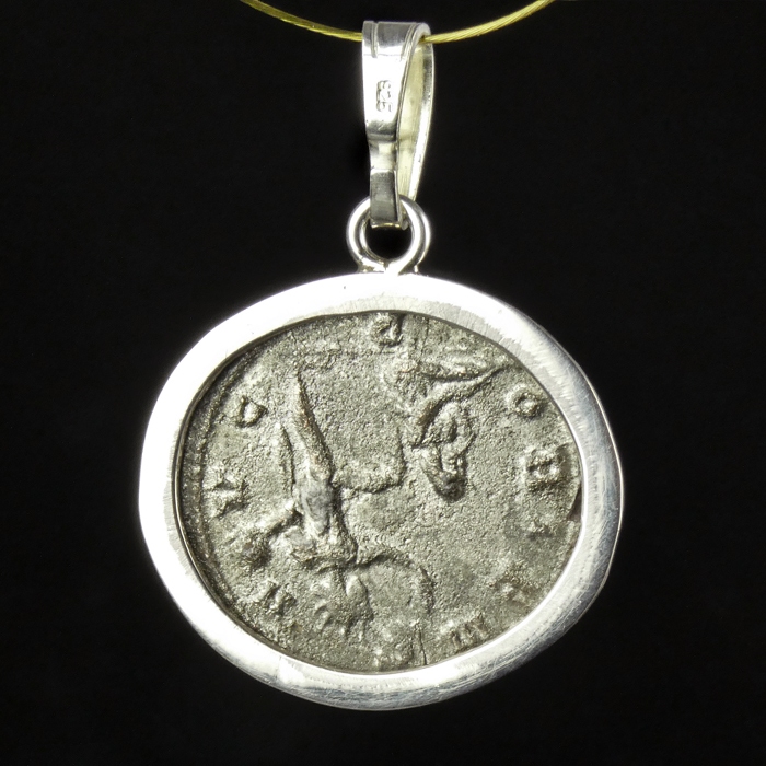 Silver pendant with Roman coin of Aurelian, rare issue