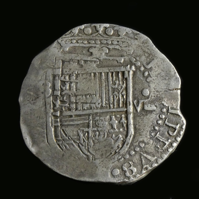 Silver pendant with Spanish 8 Reales cob coin