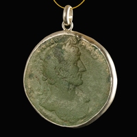 Silver pendant with Roman coin of Hadrianus