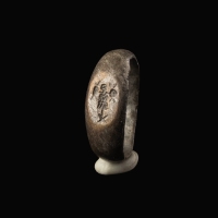 Ancient Roman bronze ring with Military Tropaneum standard